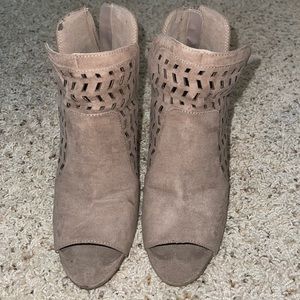 Heeled, open toe women’s shoes